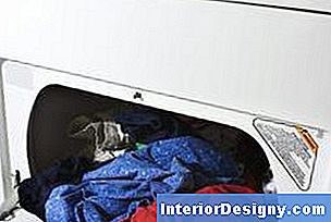 Reparar o seu próprio secador de roupa poupa dinheiro.