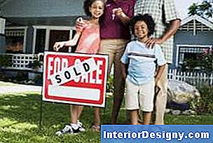 Mõned pered edukalt müüvad oma maja kinnisvaraagendi rentimisega.